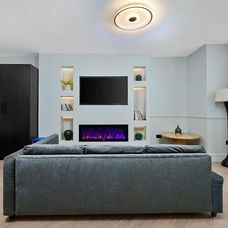 Nine Elms Modern Studio Apartments Londres Extérieur photo